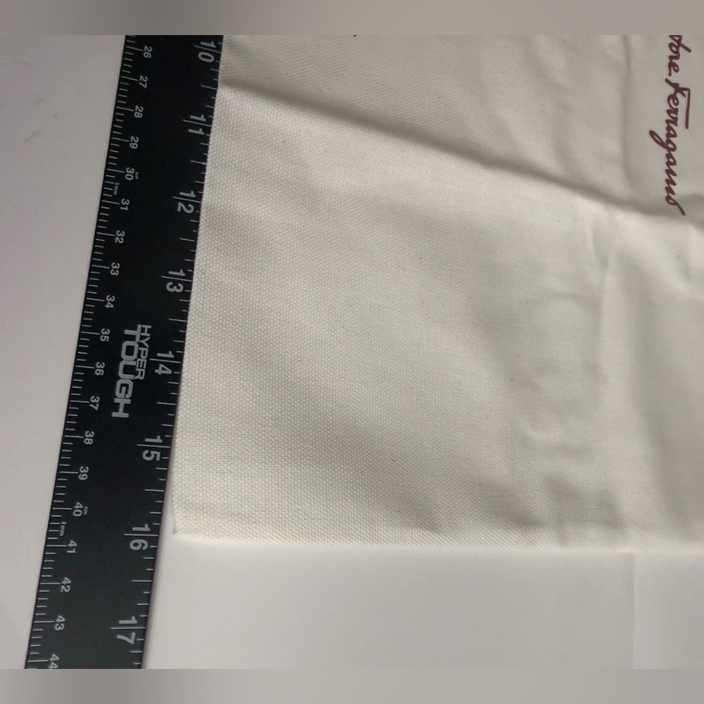 NEW AUTHENTIC SALVATORE FERRAGAMO Dust Bag 16x15.5 IncMade in Italy 100% Cotton - Picture 4 of 5